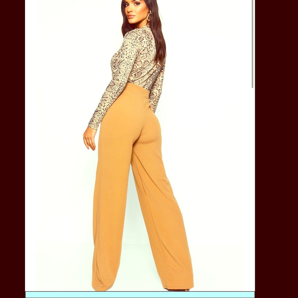 🆘NEW LOOK ALERT🆘 Super CHIC High Waist Pants‼️